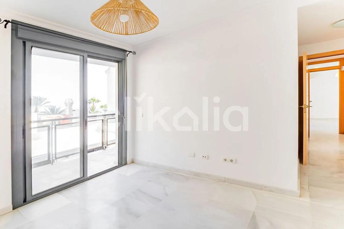 Sprzedaż mieszkania w Calle la Peña, Fuengirola
photo 5