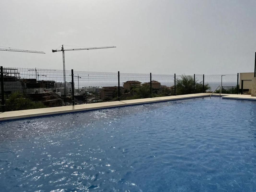 Sale of apartment in Calle Perdices, Fuengirola
 photo 2