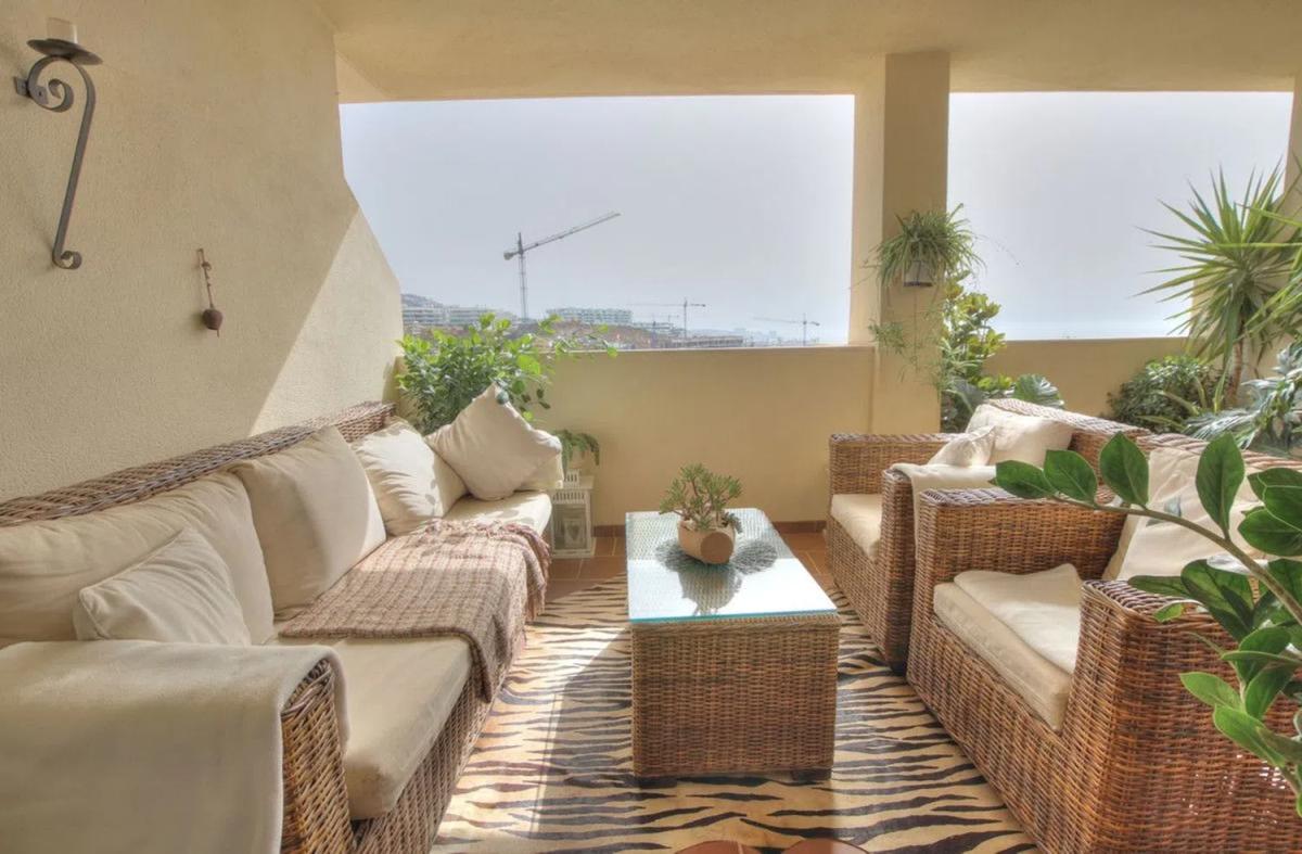 Sale of apartment in Calle Perdices, Fuengirola
 photo 3