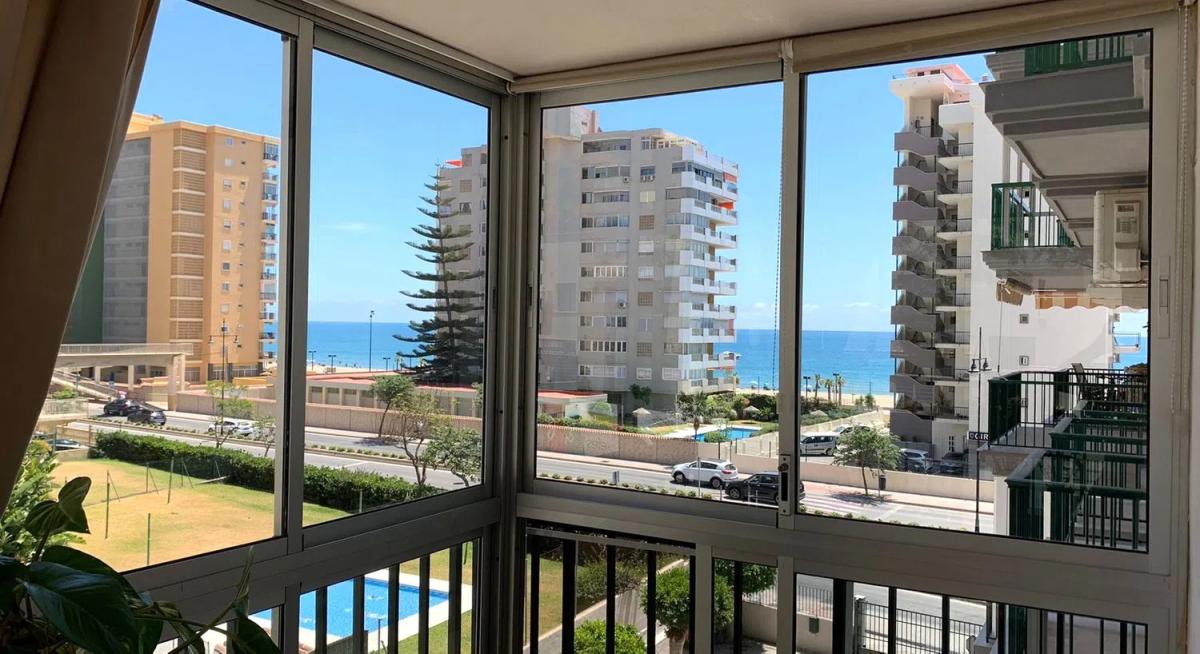 Продажа квартиры на Avenida de las Gaviotas, Фуэнхирола
 photo 4