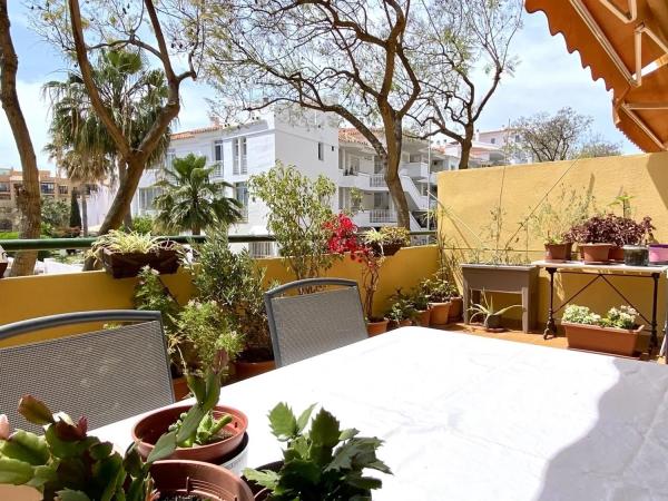 Piso en venta en Calle Nenufar, Fuengirola photo 1