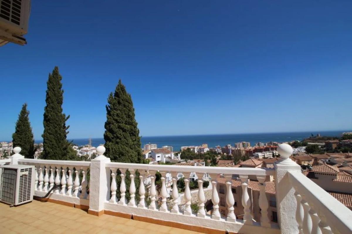 Sprzedaż niezależnego domku jednorodzinnego w Torreblanca del Sol, Fuengirola photo 3