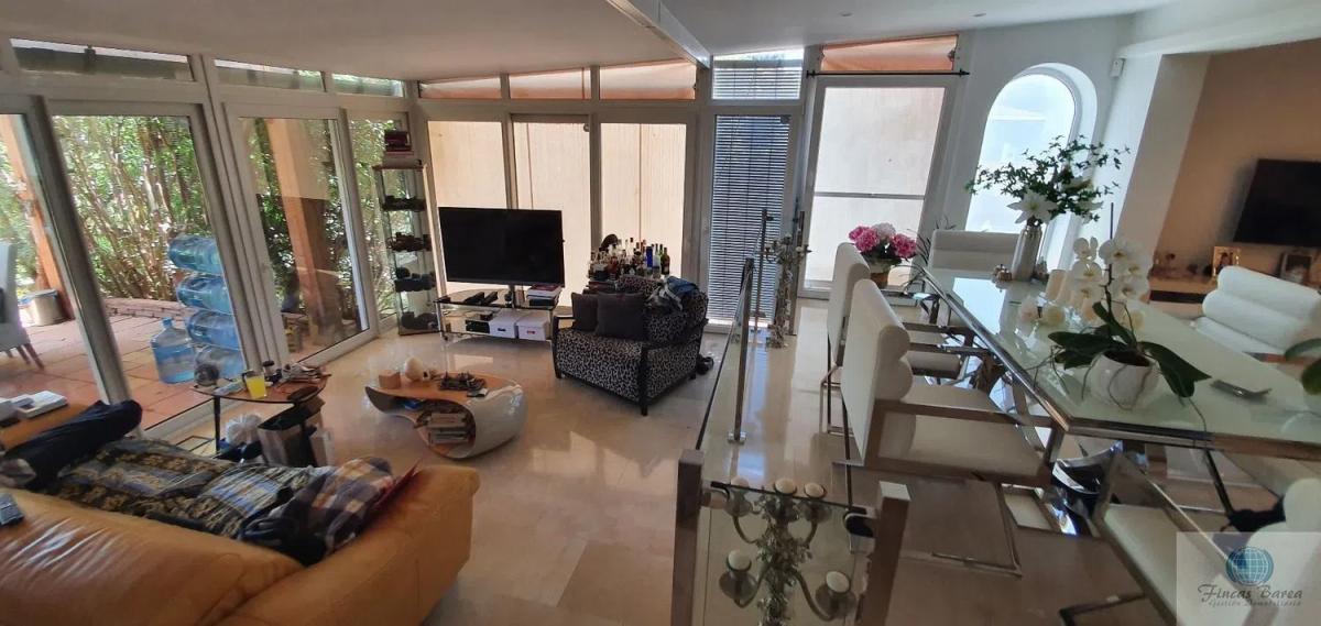 Продажа отдельного шале в  Los Pacos, Фуэнхирола photo 5