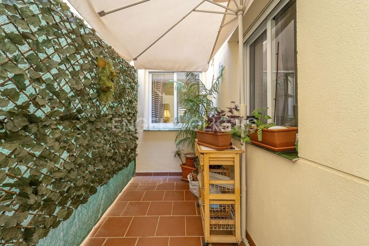 Продажа квартиры на Calle Perdices, Фуэнхирола
photo 5