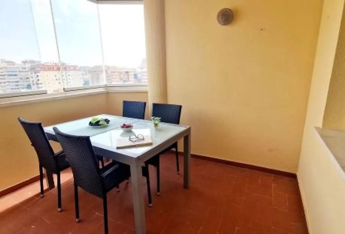 Venta de piso en Calle Santa Isabel, Fuengirola
photo 2