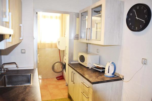 Piso en venta en  Calle Santa Isabel, Fuengirola photo 3