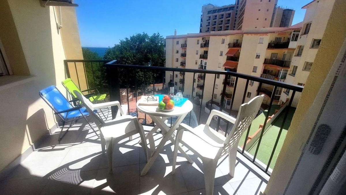 Sprzedaż mieszkania w Avenida Carvajal, Fuengirola
photo 1