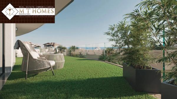 Detached villa for sale in  Las Gaviotas, Fuengirola photo 1