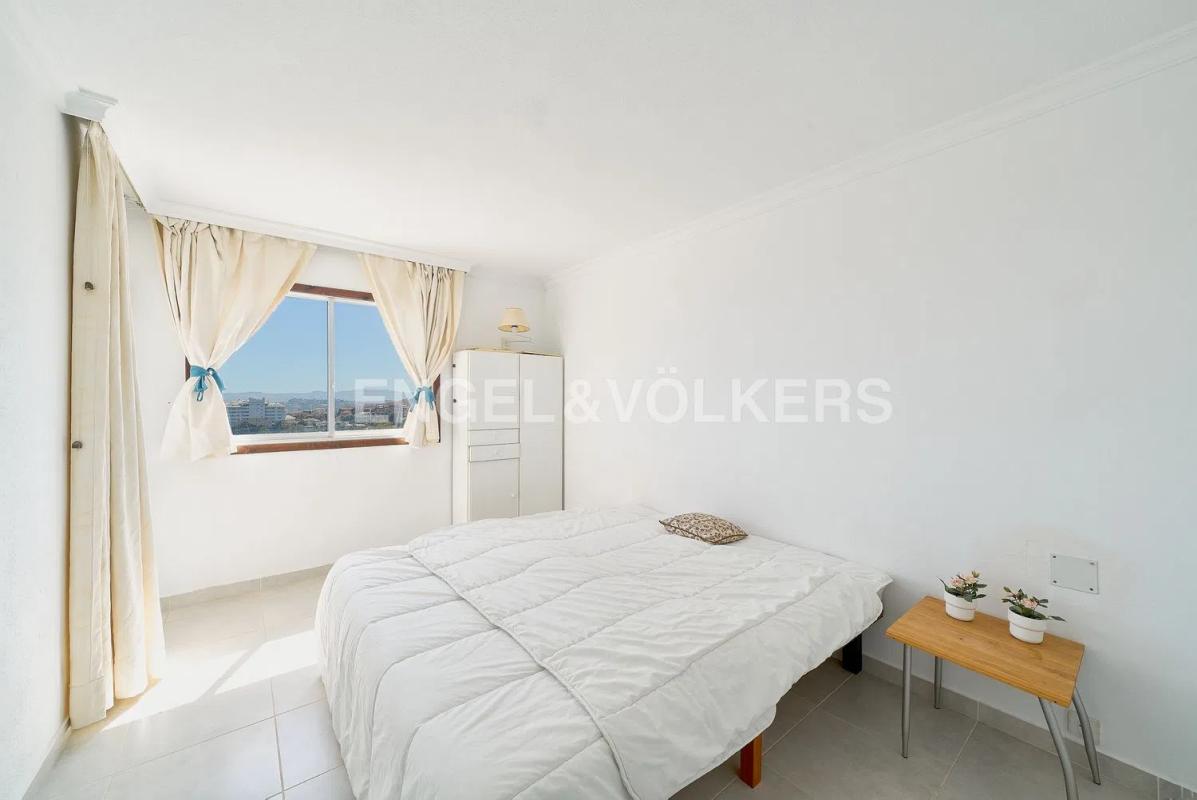 Penthouse sale in Calle Zarzas 3, Fuengirola photo 4