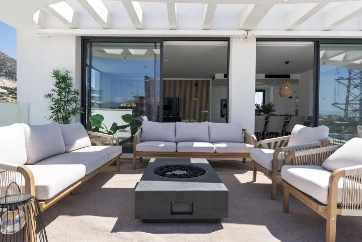 Penthouse sale in El Higuerón, Fuengirola photo 2