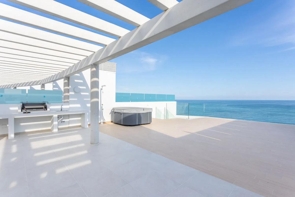 Penthouse sale in  Avenida Carvajal, 69, Fuengirola photo 3