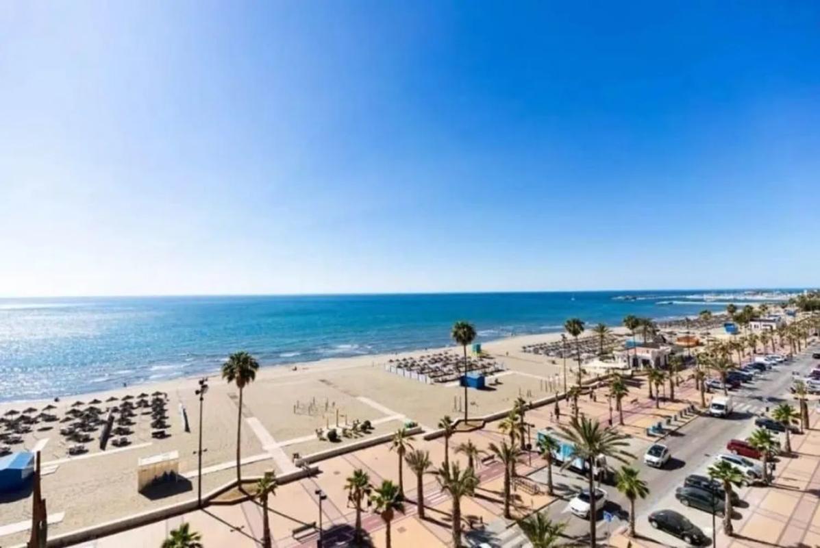 Sprzedaż mieszkania w Paseo Marítimo Rey de España, 83 B, Fuengirola
photo 2