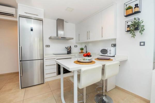 Piso en venta en Camino de Corralejos, 2, Fuengirola photo 1