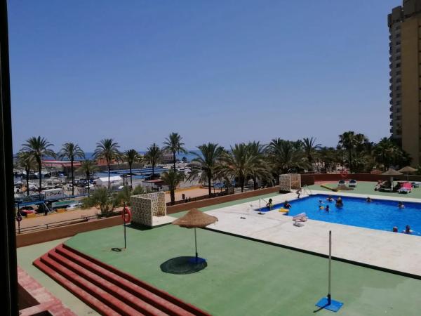 Mieszkanie na sprzedaż w Paseo Marítimo Rey de España, Fuengirola photo 1