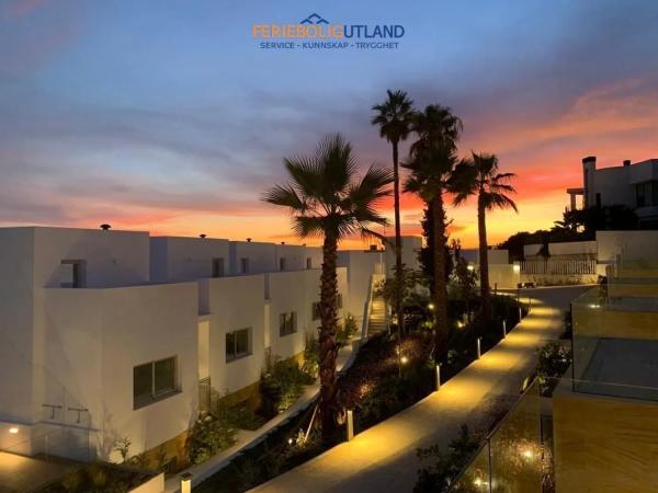 Wolnostojąca willa na sprzedaż w  Calle Malvas 4, Torreblanca s/n, Fuengirola photo 4