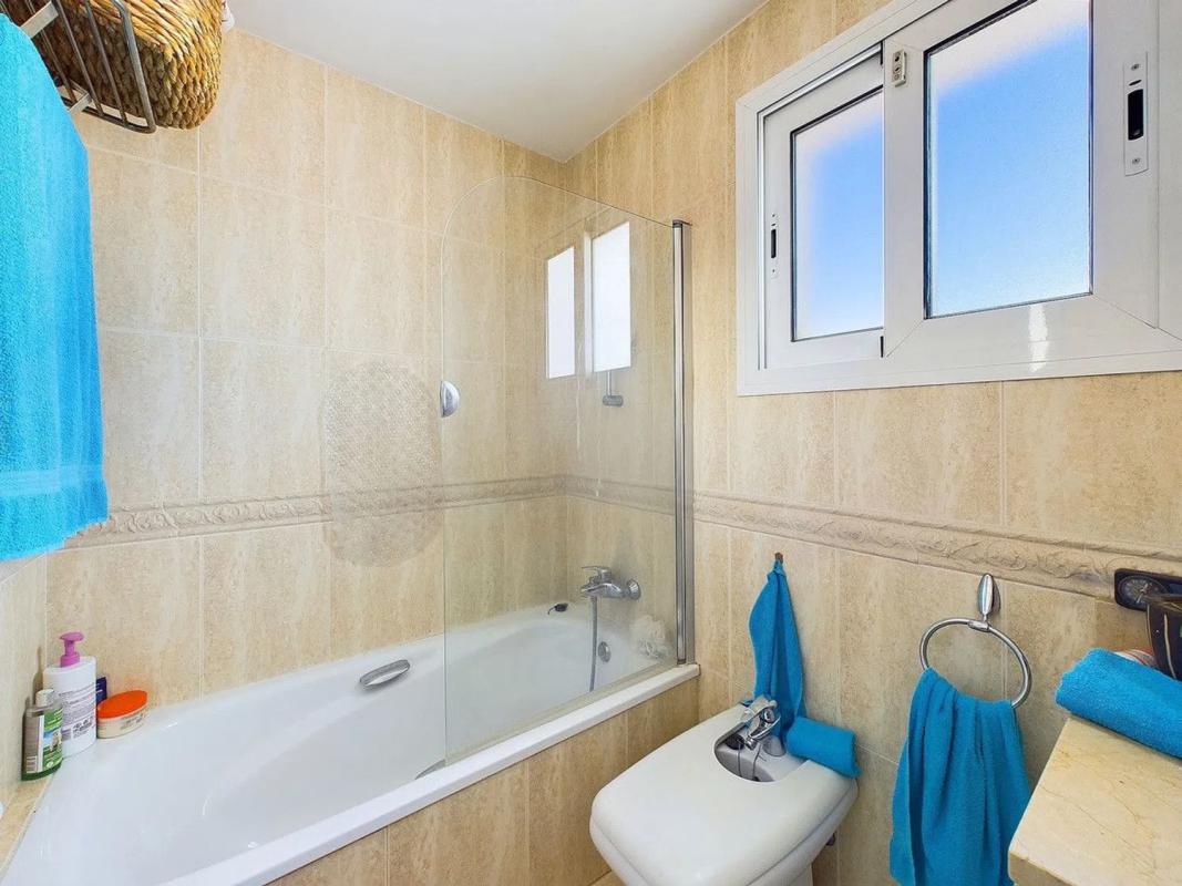 Penthouse sale in  Calle Tucán, Fuengirola photo 4