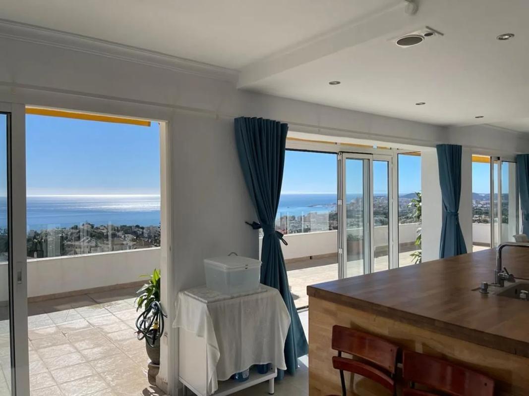 Penthouse sale in Calle Zarzas, Fuengirola photo 3
