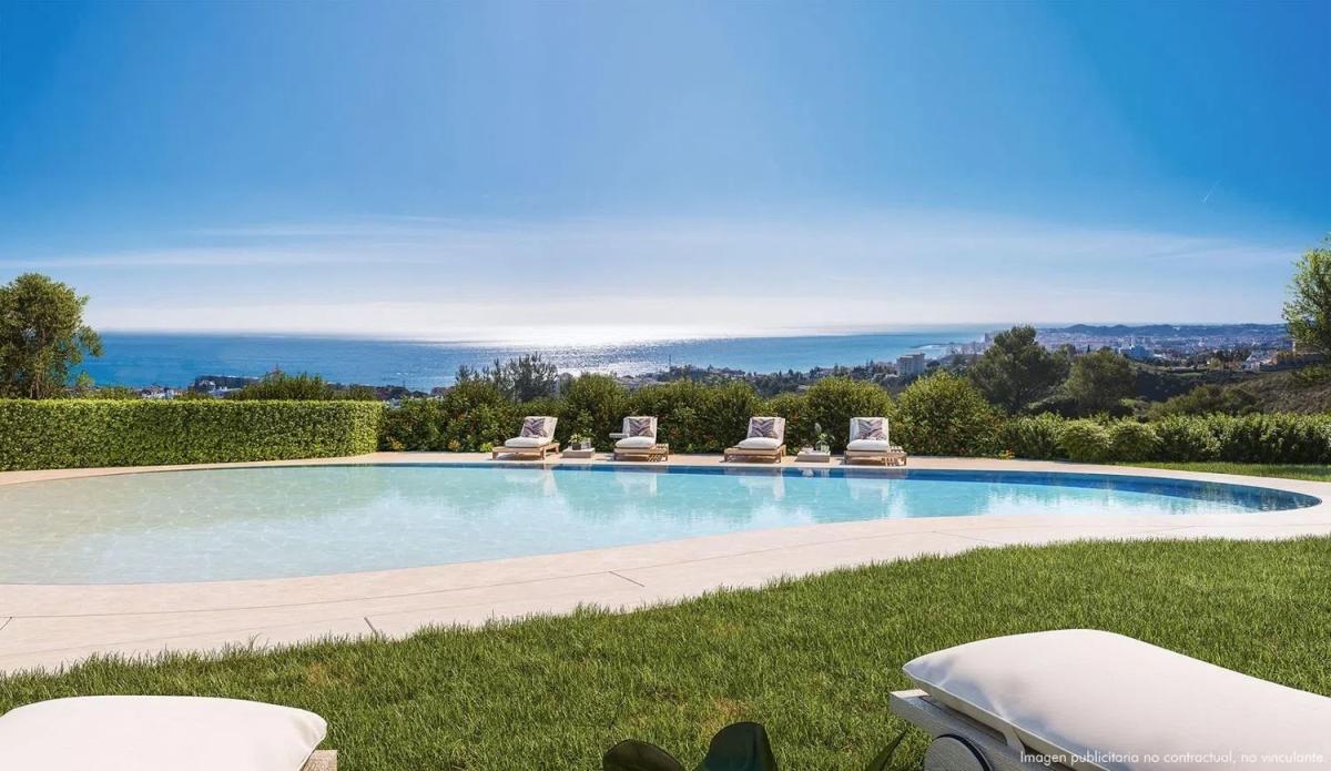 Penthouse sale in Calle Paula, Fuengirola photo 3