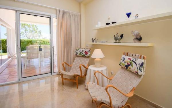 Detached villa for sale in  Calle Aliso, Fuengirola photo 4