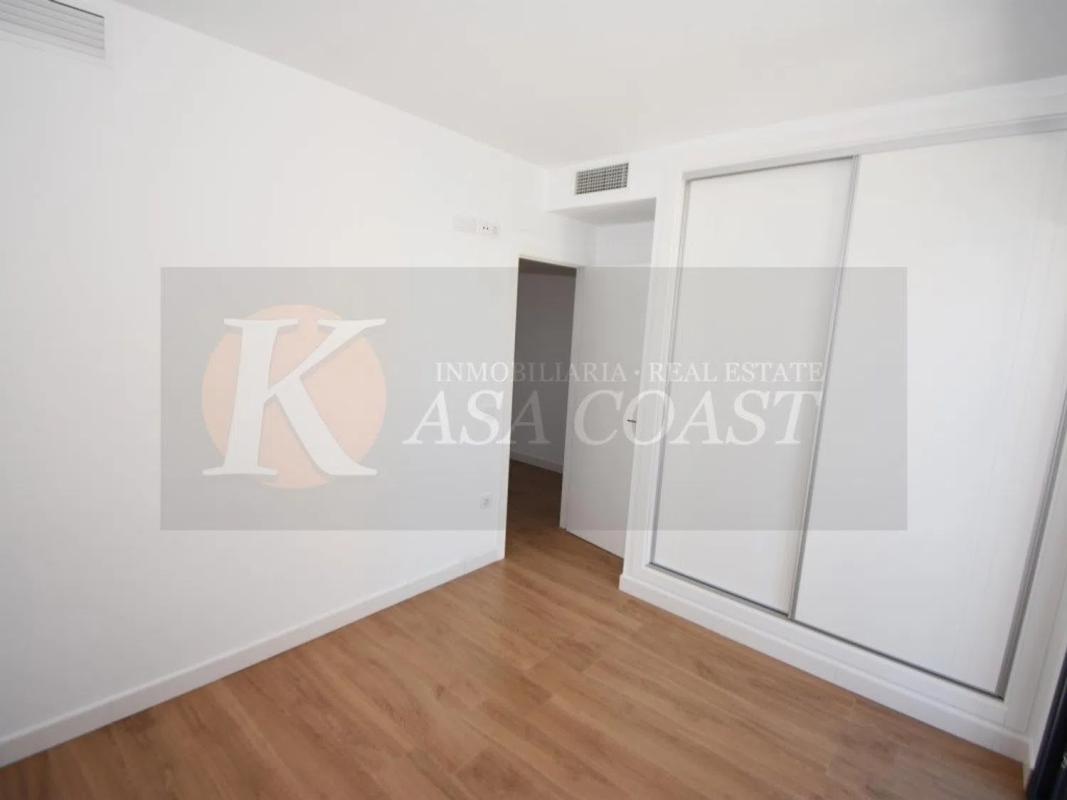 Venta de piso en Los Pacos, Fuengirola
 photo 3