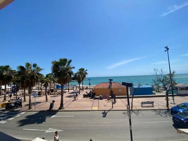 Mieszkanie na sprzedaż w Avenida Fuengirola, Fuengirola photo 1