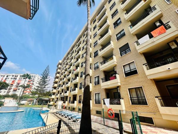 Mieszkanie na sprzedaż w  Avenida de los Boliches s/n, Fuengirola photo 1