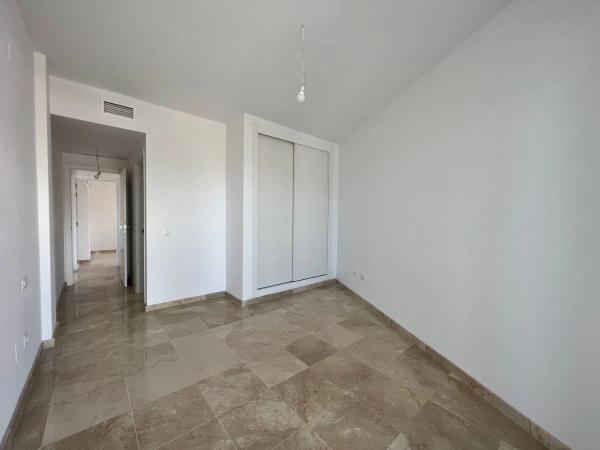 Penthouse for sale in  Avenida Carvajal, Fuengirola photo 4