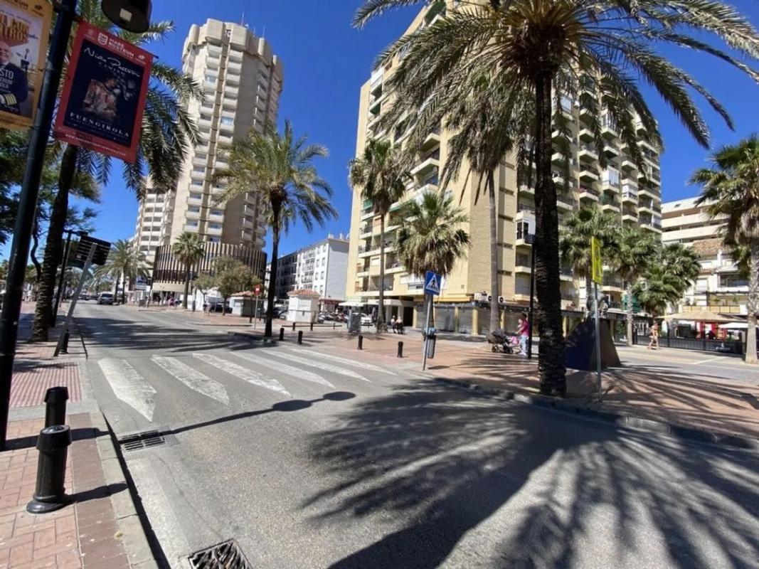 Sprzedaż mieszkania w Calle Antonio Sedeño Cantos, Fuengirola
photo 1