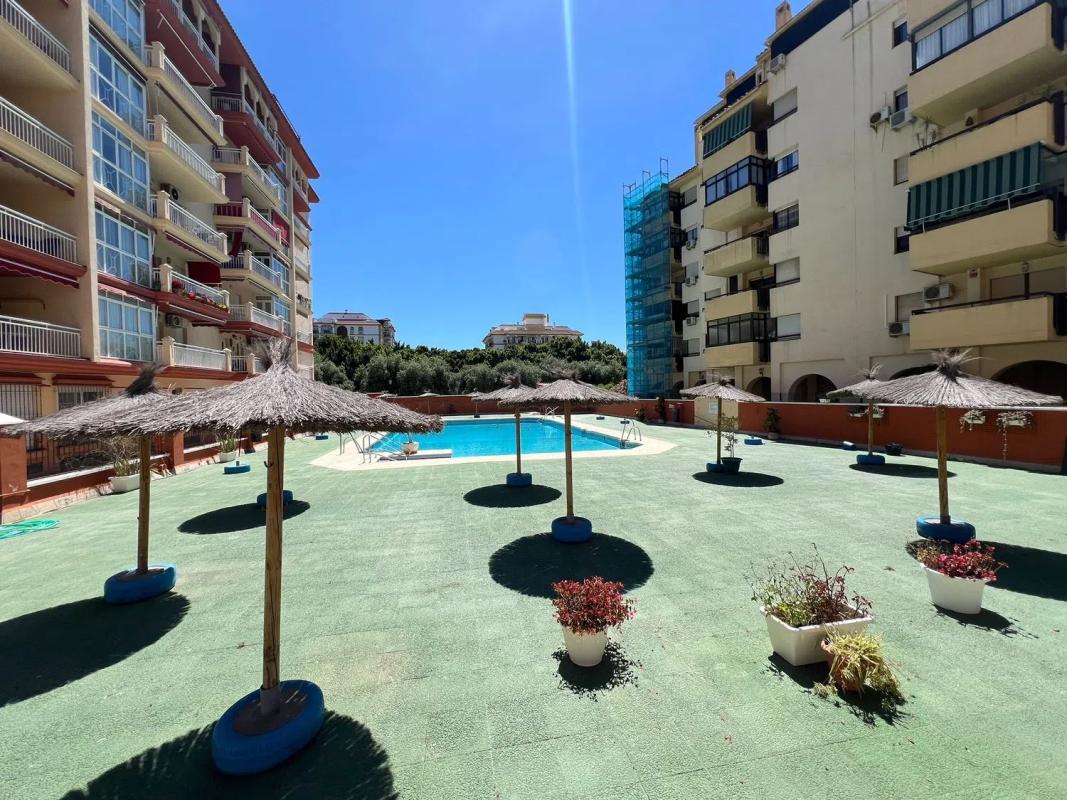 Venta de piso en Calle Antonio Chenel Antoñete, Fuengirola
photo 1