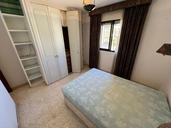 Piso en venta en  Calle Antonio Chenel Antoñete, Fuengirola photo 3