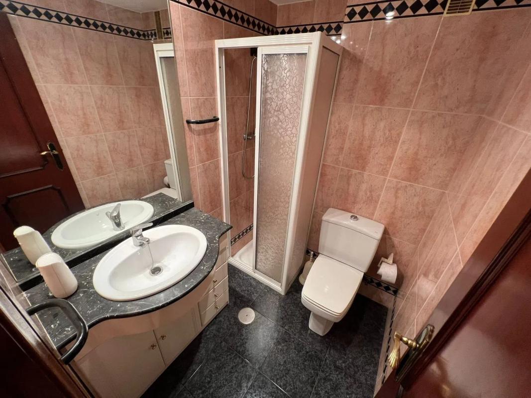 Venta de piso en Calle Antonio Chenel Antoñete, Fuengirola
photo 4