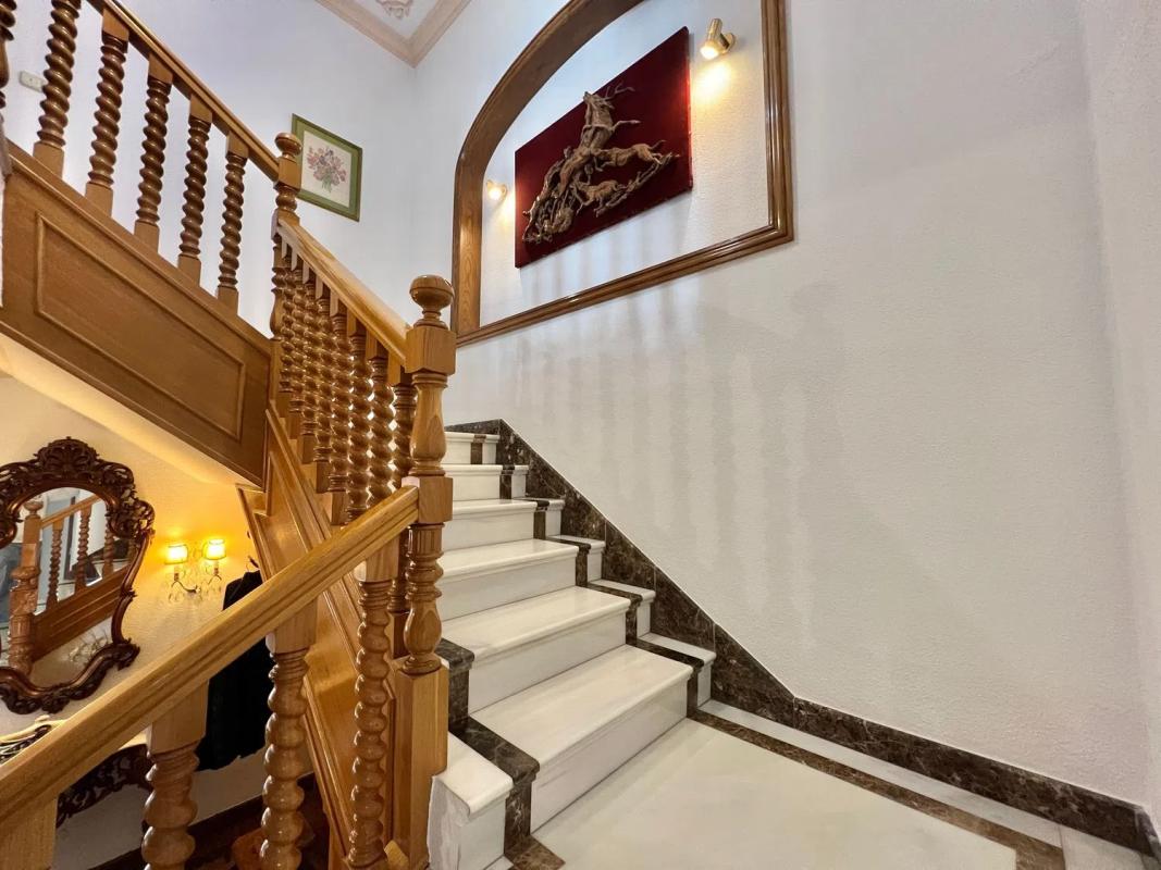 Sale of independent chalet in Zona Sohail, Fuengirola
 photo 4