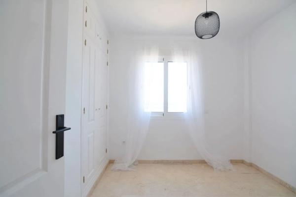 Mieszkanie na sprzedaż w  Calle Tucán, Fuengirola photo 4