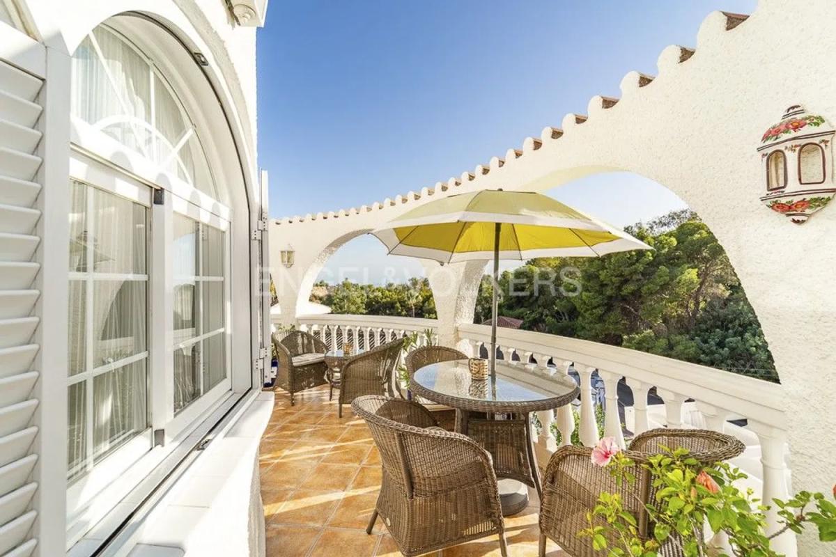 Продажа отдельного шале в  Torreblanca del Sol, Фуэнхирола photo 3