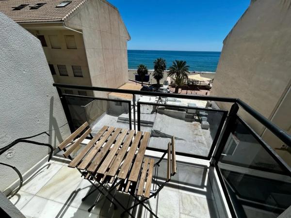 Mieszkanie na sprzedaż w  Calle la Peña, Fuengirola photo 2