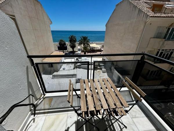 Mieszkanie na sprzedaż w  Calle la Peña, Fuengirola photo 3
