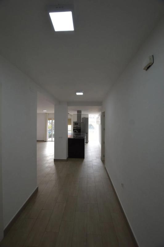 Sale of apartment in Calle Frascuelo, Fuengirola
 photo 2