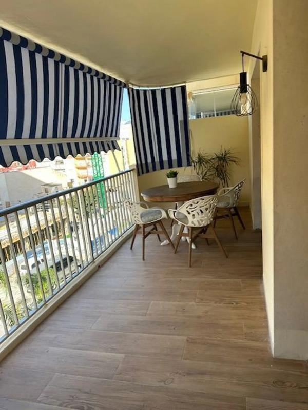 Sprzedaż mieszkania w Calle Martínez Catena, Fuengirola
photo 2
