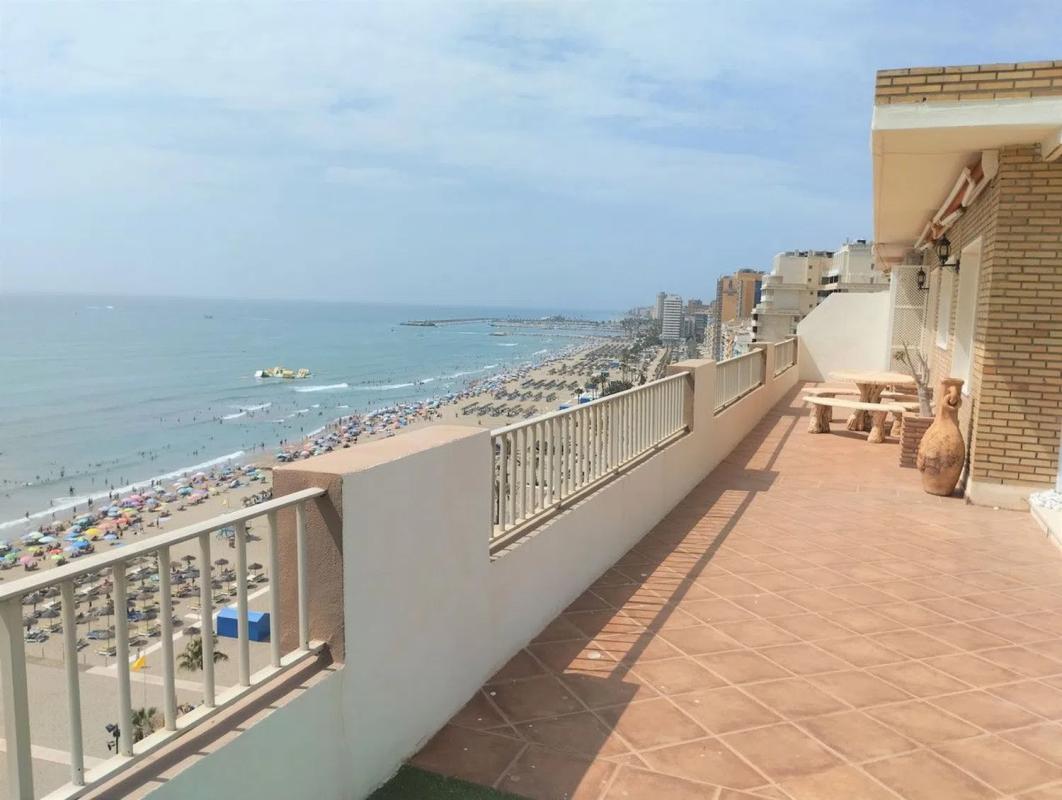 Venta de ático en Paseo Marítimo Rey de España, Fuengirola photo 2