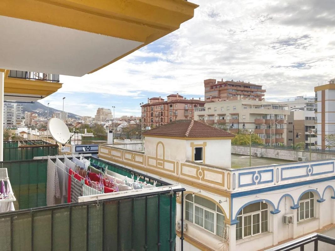 Sprzedaż mieszkania w Calle Frascuelo, Fuengirola
photo 1