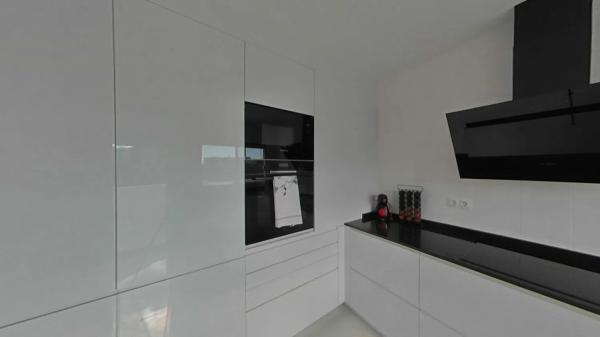Chalet independiente en venta en  Avenida del Higuerón s/n, Fuengirola photo 3