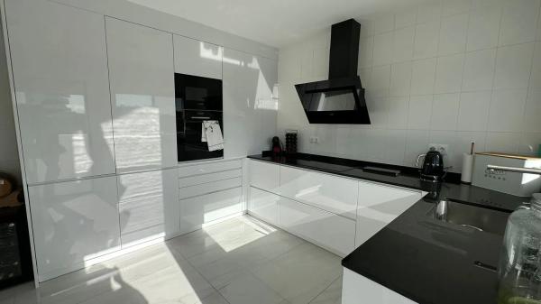 Chalet independiente en venta en  Avenida del Higuerón s/n, Fuengirola photo 4