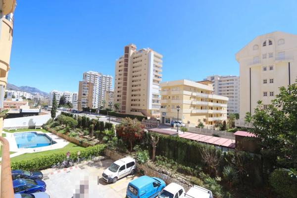 Mieszkanie na sprzedaż w  Avenida Nuestro Padre Jesús Cautivo, Fuengirola photo 1