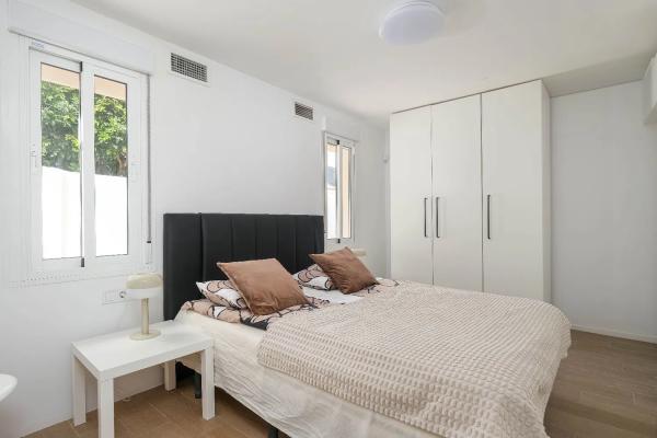 Коттедж на продажу в  Calle Castaño, 33, Фуэнхирола photo 4