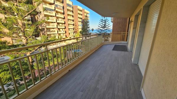 Piso en venta en Paseo Marítimo Rey de España, Fuengirola photo 1