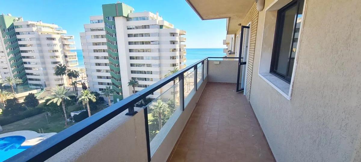 Продажа квартиры на Paseo Marítimo Rey de España, Фуэнхирола
photo 2