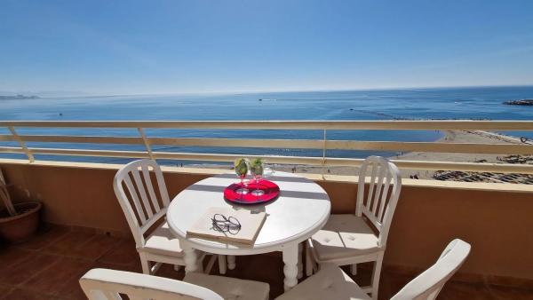 Mieszkanie na sprzedaż w Paseo Marítimo Rey de España, Fuengirola photo 1