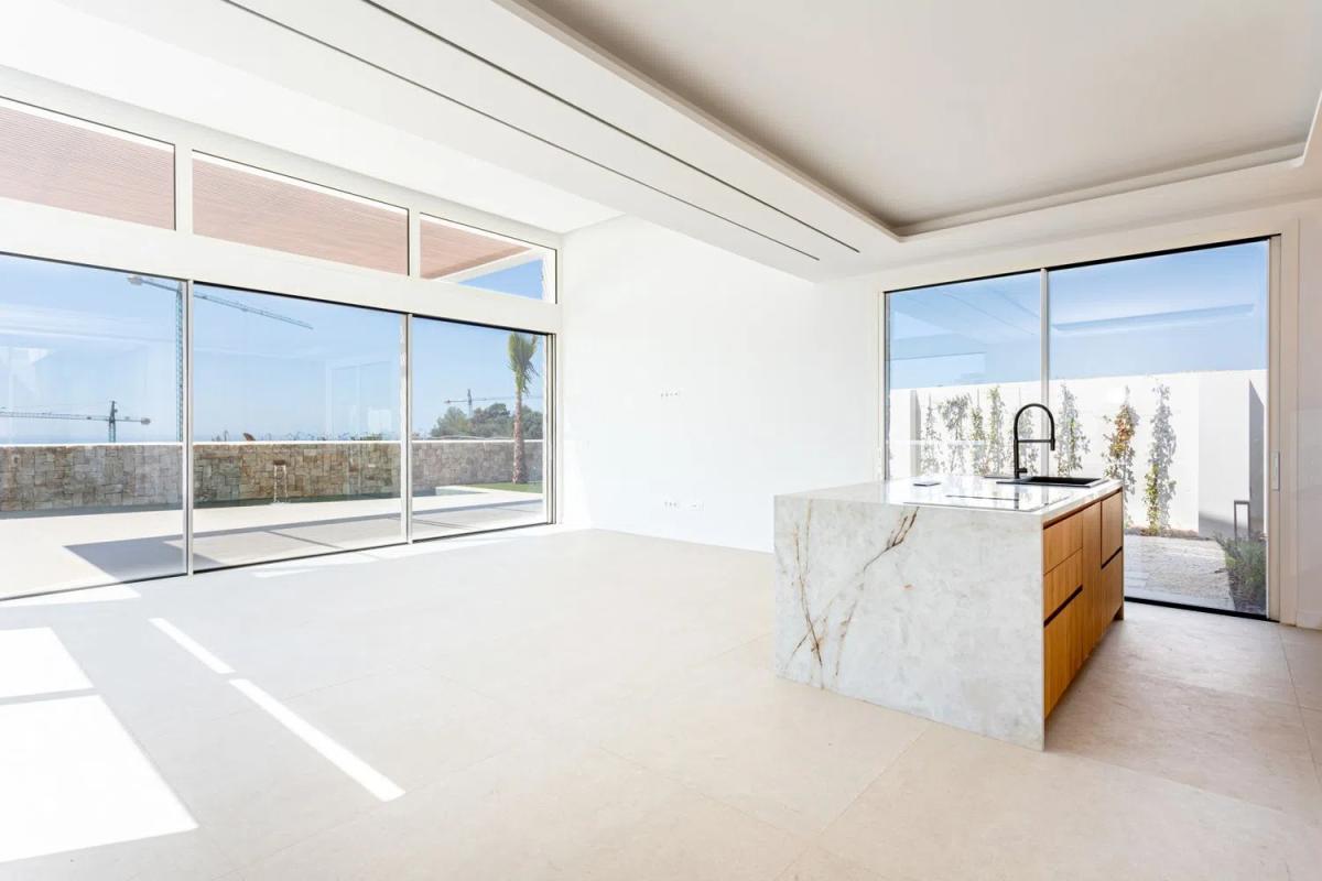 Sale of independent chalet in El Higuerón, Fuengirola
photo 2