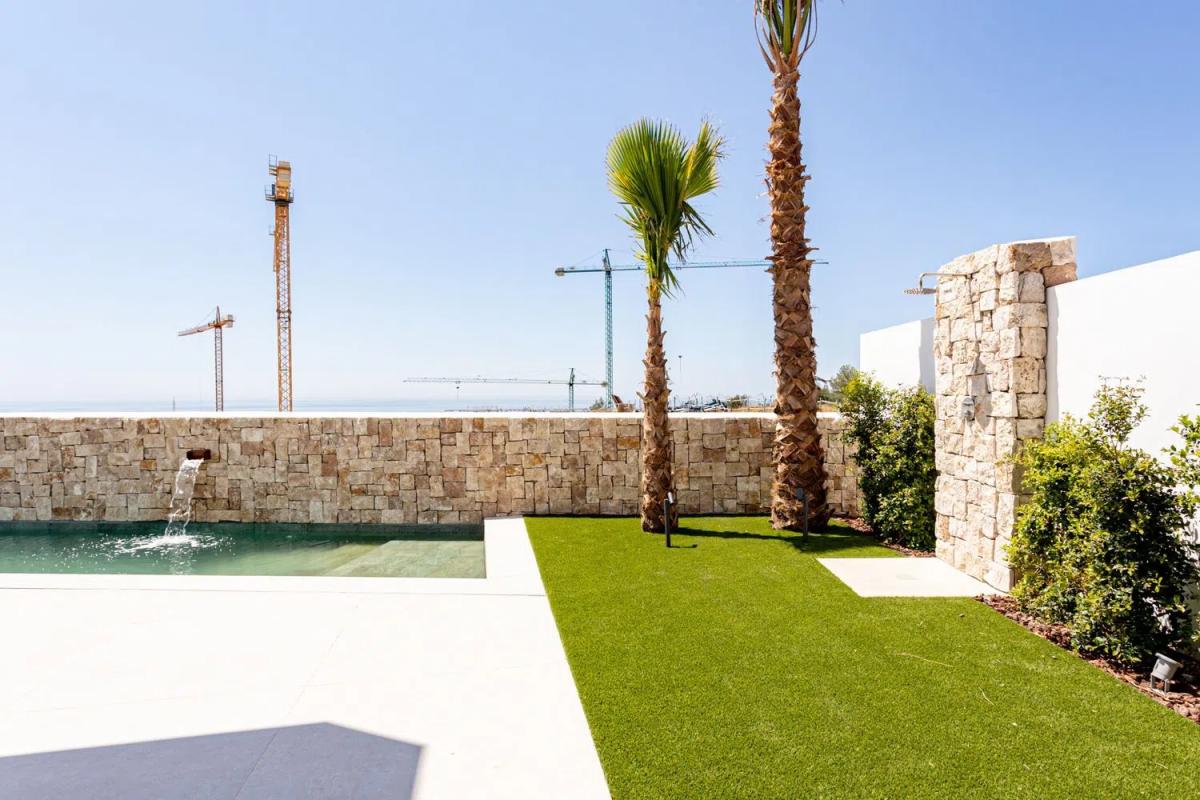 Sale of independent chalet in El Higuerón, Fuengirola
photo 3