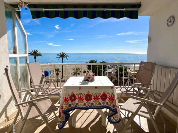 Mieszkanie na sprzedaż w Playa de los Boliches, Fuengirola photo 1
